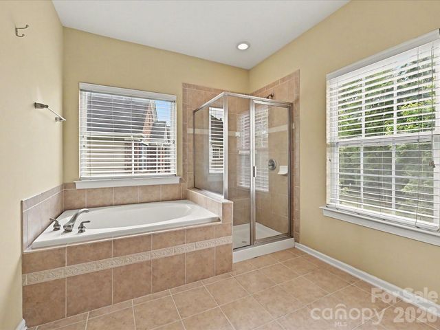 6414 Ballybay Drive, Charlotte, NC 28278