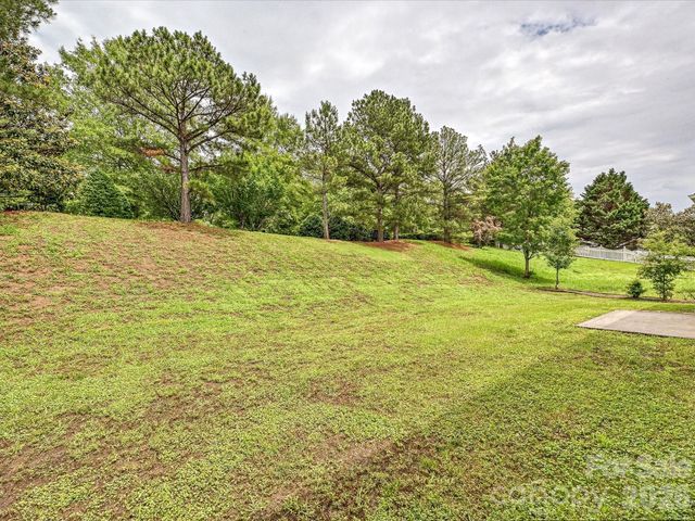 6414 Ballybay Drive, Charlotte, NC 28278