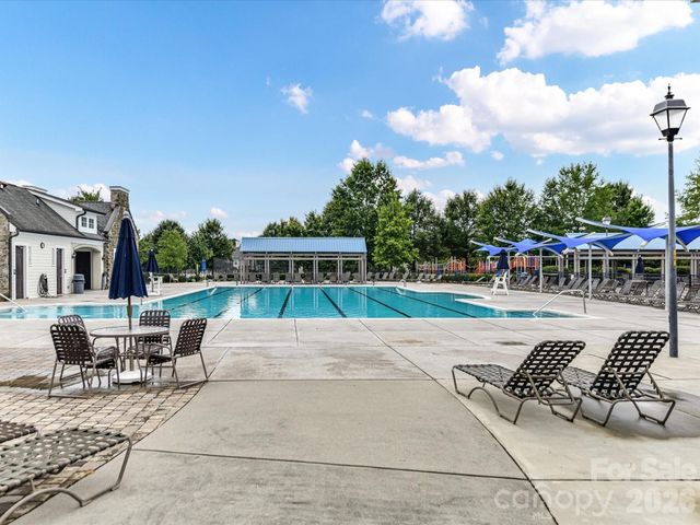 6414 Ballybay Drive, Charlotte, NC 28278