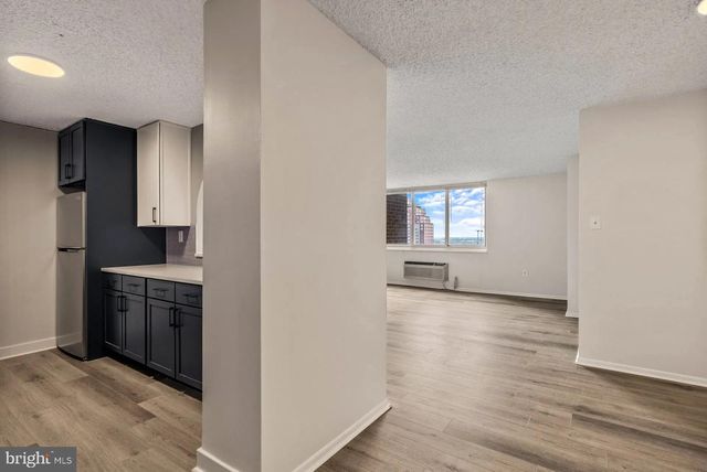 1500 LOCUST ST #1B-1604, Philadelphia, PA 19102