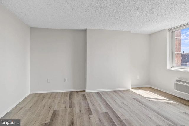 1500 LOCUST ST #1B-1604, Philadelphia, PA 19102