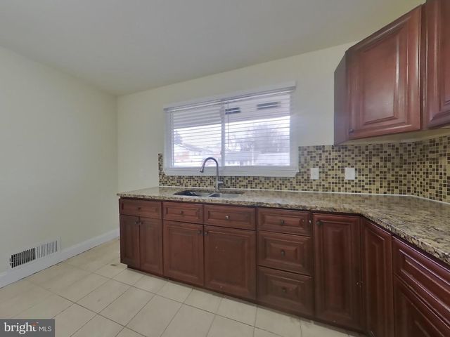 3105 BELLBROOK CT, Temple Hills, MD 20748