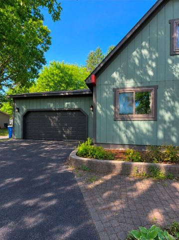 705 Estes Court, Waterford Charter Township, MI 48327