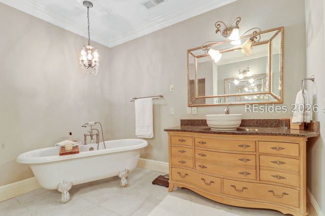 144 Harbour Psge, Hilton Head Island, SC 29926