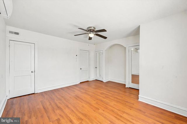 5851 FERNWOOD ST, Philadelphia, PA 19143