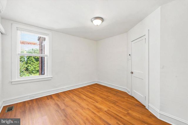 5851 FERNWOOD ST, Philadelphia, PA 19143