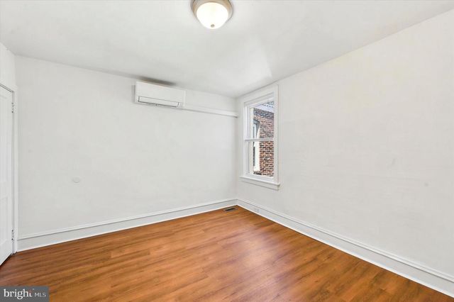5851 FERNWOOD ST, Philadelphia, PA 19143