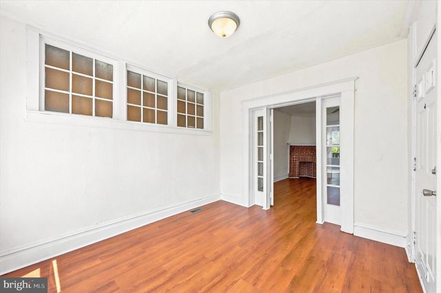 5851 FERNWOOD ST, Philadelphia, PA 19143