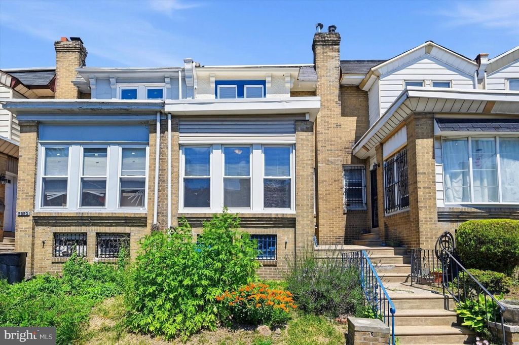 5851 FERNWOOD ST, Philadelphia, PA 19143