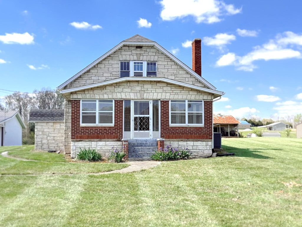 8235 KY-761, Nancy, KY 42544