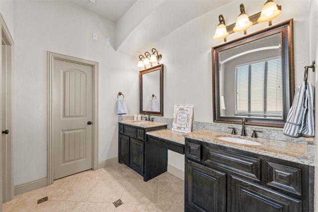 206 Charleston Lane, Fate, TX 75189