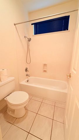 2518 clayridge Ct, Riverbank, CA 95367