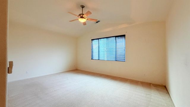 2518 clayridge Ct, Riverbank, CA 95367