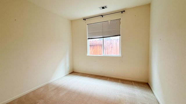 2518 clayridge Ct, Riverbank, CA 95367