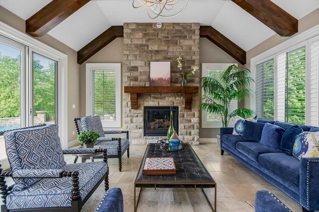 4600 W 146th Street, Overland Park, KS 66224