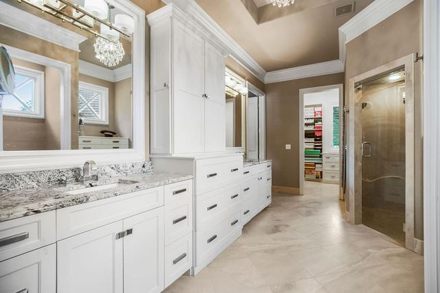 4600 W 146th Street, Overland Park, KS 66224