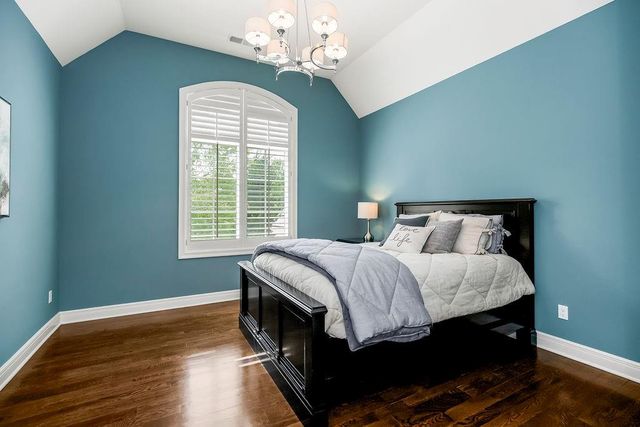 4600 W 146th Street, Overland Park, KS 66224