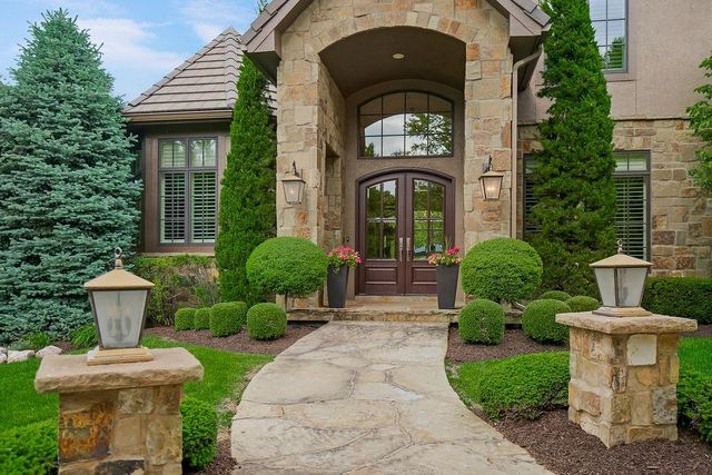 4600 W 146th Street, Overland Park, KS 66224