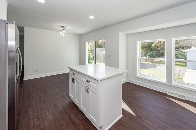 1022 Miles Jamison Road, Summerville, SC 29485