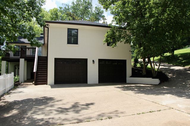 618 Hunters Ln, Brentwood, TN 37027