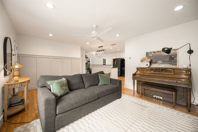 11207 Sinclair Avenue, Dallas, TX 75218