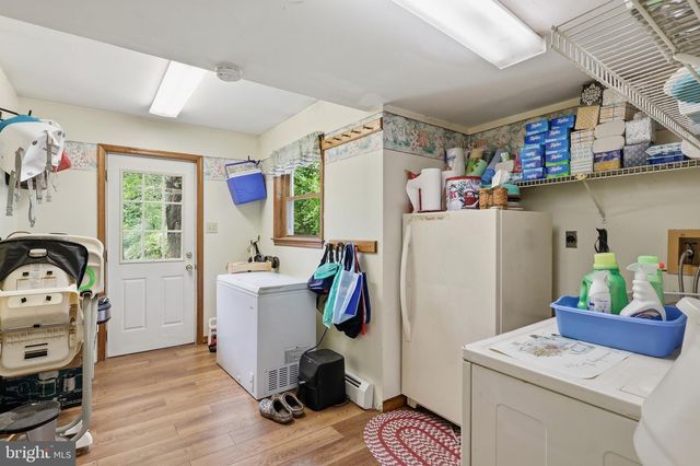 1424 S OAK RD, Feasterville Trevose, PA 19053