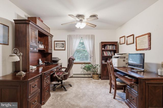 1424 S OAK RD, Feasterville Trevose, PA 19053