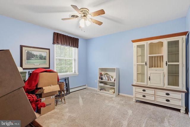 1424 S OAK RD, Feasterville Trevose, PA 19053