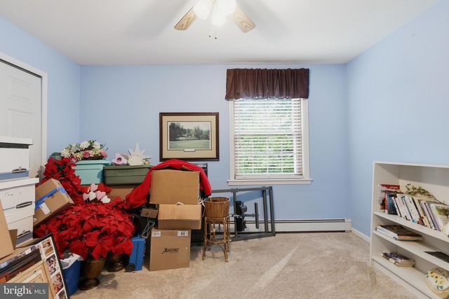 1424 S OAK RD, Feasterville Trevose, PA 19053