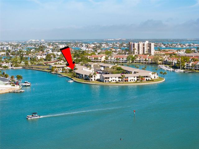 507 PLAZA SEVILLE COURT 13, Treasure Island, FL 33706