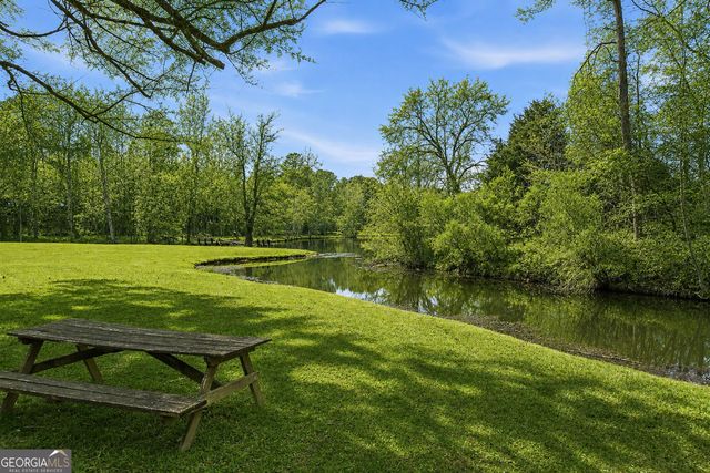 44 S Arbor Shores Drive, Newnan, GA 30265