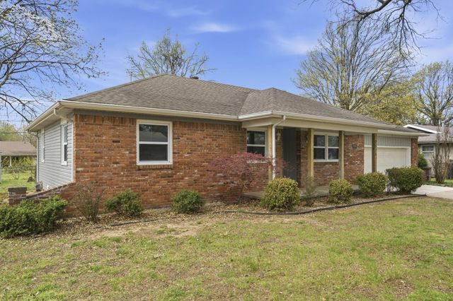 2535 S Prospect Avenue, Springfield, MO 65804