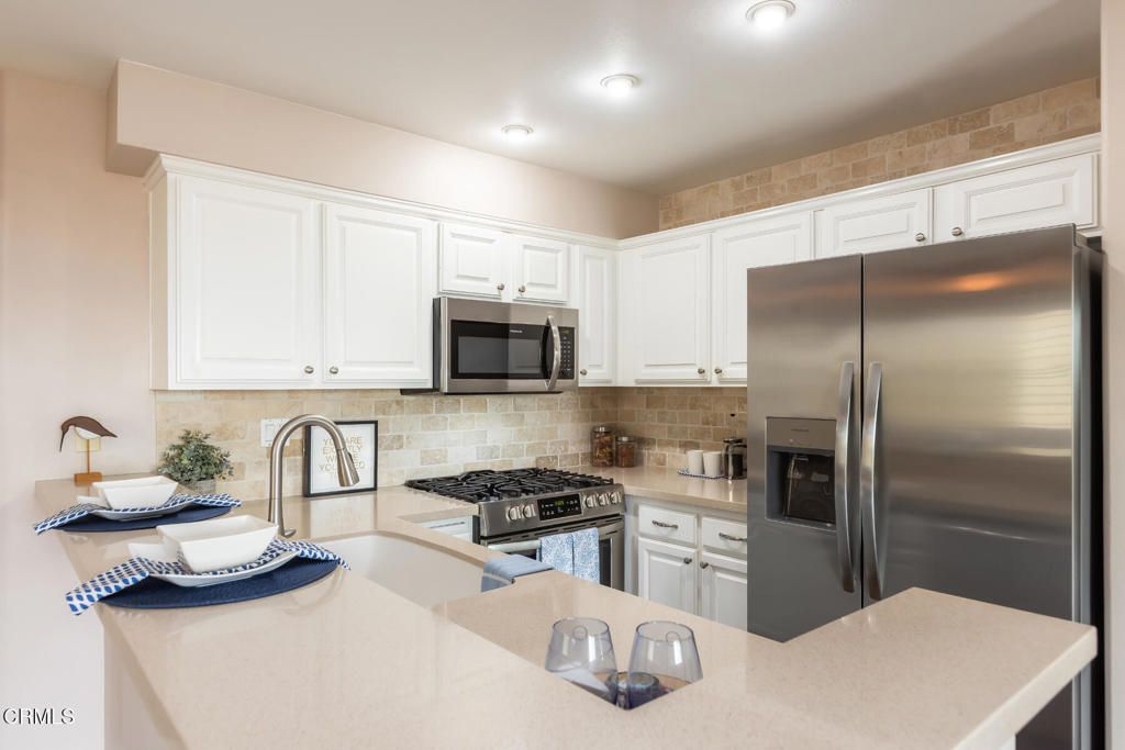 Image 16 of property listing at 6981 Ballena Way 13, Carlsbad, CA 92009