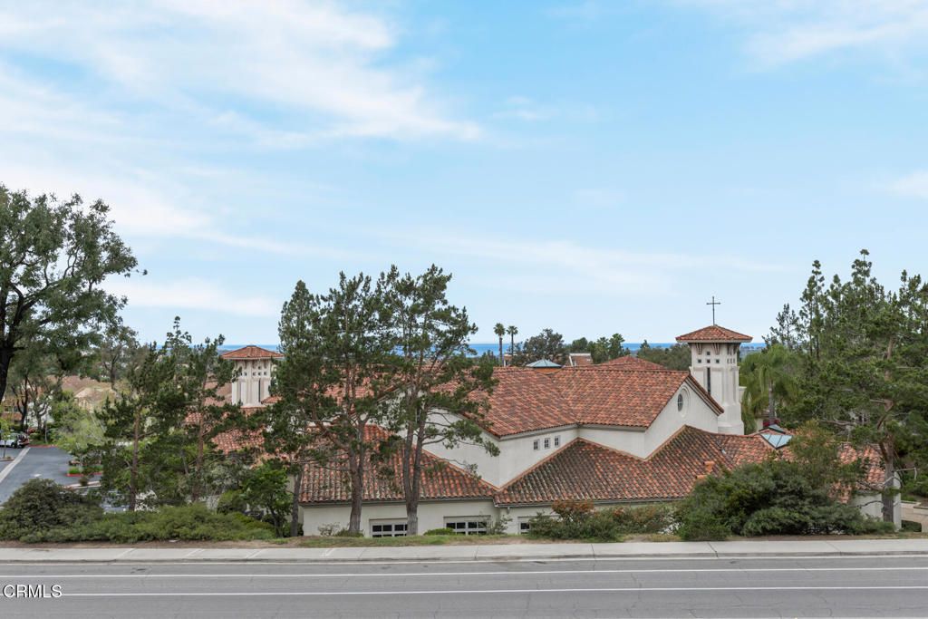 Image 25 of property listing at 6981 Ballena Way 13, Carlsbad, CA 92009