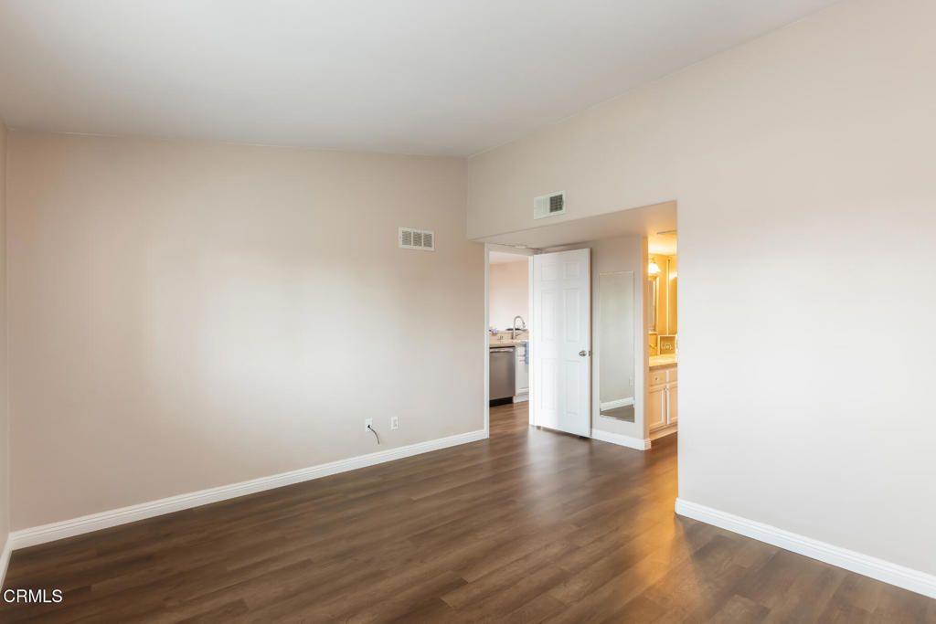 Image 30 of property listing at 6981 Ballena Way 13, Carlsbad, CA 92009