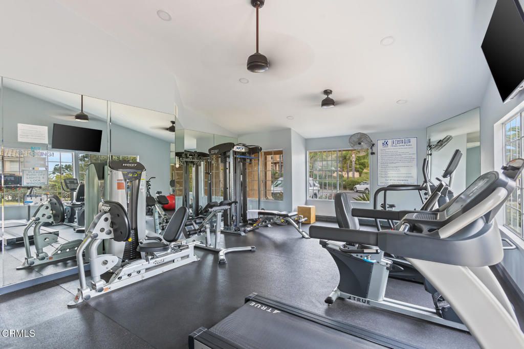 Image 43 of property listing at 6981 Ballena Way 13, Carlsbad, CA 92009