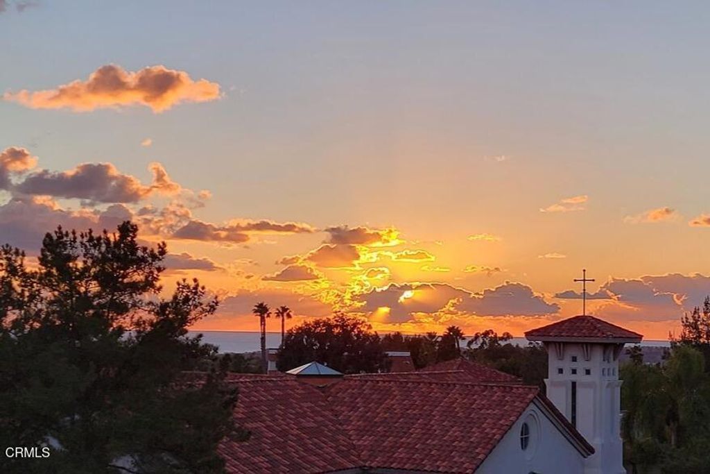 Image 53 of property listing at 6981 Ballena Way 13, Carlsbad, CA 92009