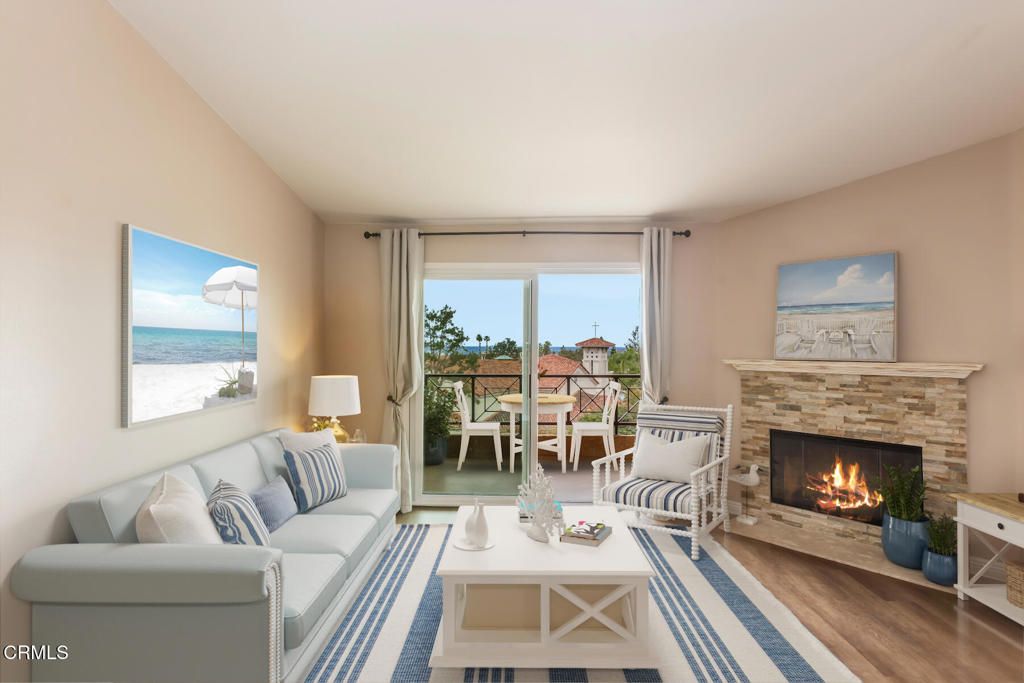 Image 7 of property listing at 6981 Ballena Way 13, Carlsbad, CA 92009