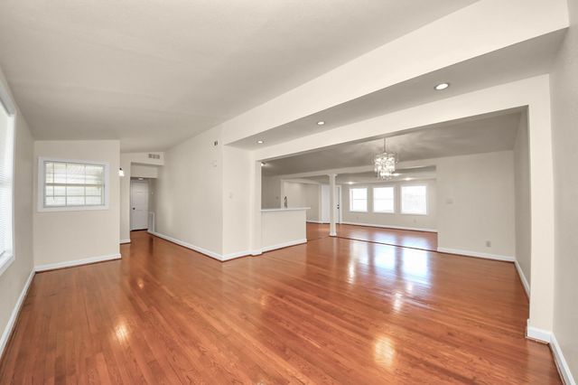 6701 Neff Street, Houston, TX 77074