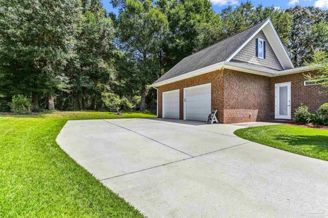 8658 Foxtail Loop, Pensacola, FL 32526