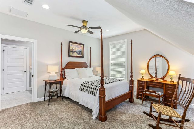 8658 Foxtail Loop, Pensacola, FL 32526
