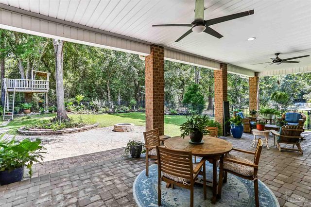 8658 Foxtail Loop, Pensacola, FL 32526