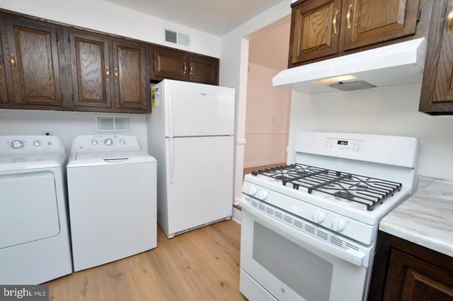 432 N COLES AVE, Maple Shade, NJ 08052