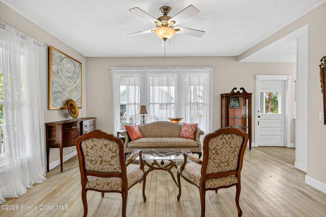 1102 Hyde Park Lane, Melbourne, FL 32935