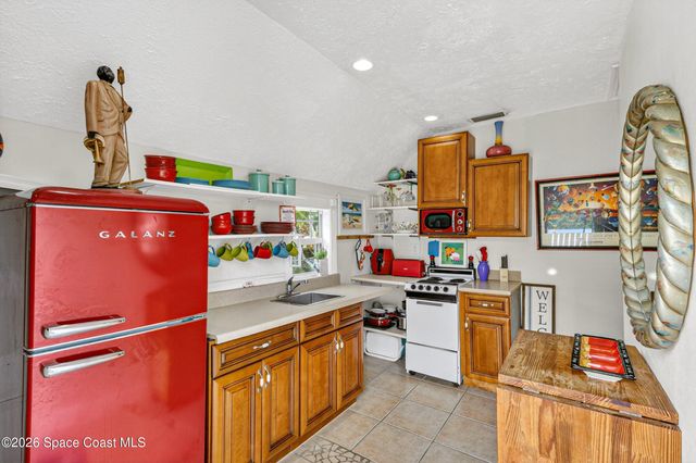 1102 Hyde Park Lane, Melbourne, FL 32935