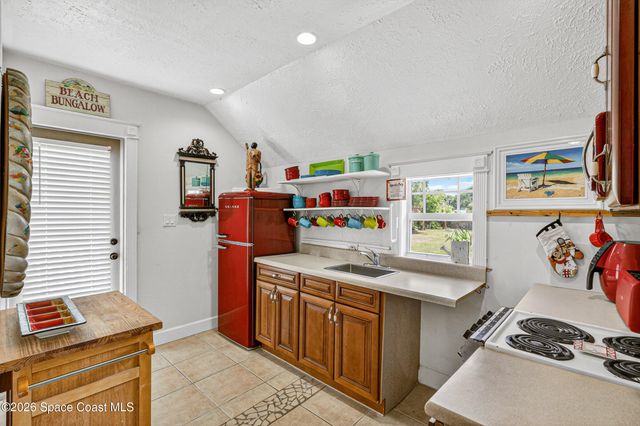 1102 Hyde Park Lane, Melbourne, FL 32935