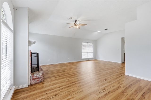 2825 Bent Brook Drive, Mesquite, TX 75181
