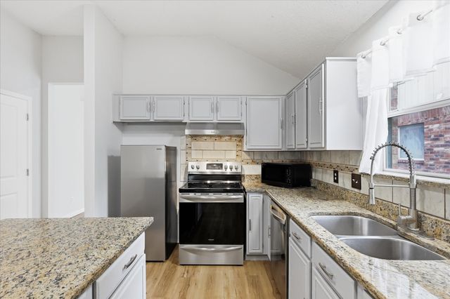 2825 Bent Brook Drive, Mesquite, TX 75181