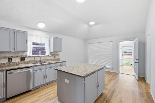 2825 Bent Brook Drive, Mesquite, TX 75181