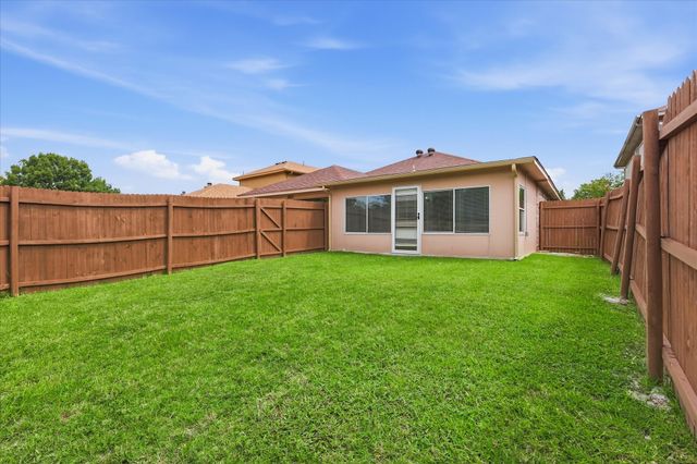 2825 Bent Brook Drive, Mesquite, TX 75181